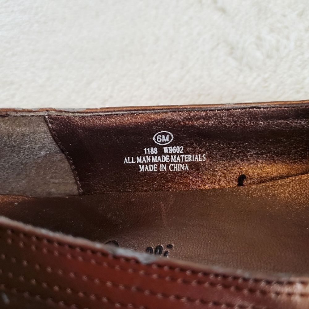 Goffrey Penelli Brown Flats Size 6M - Picture 9 of 9